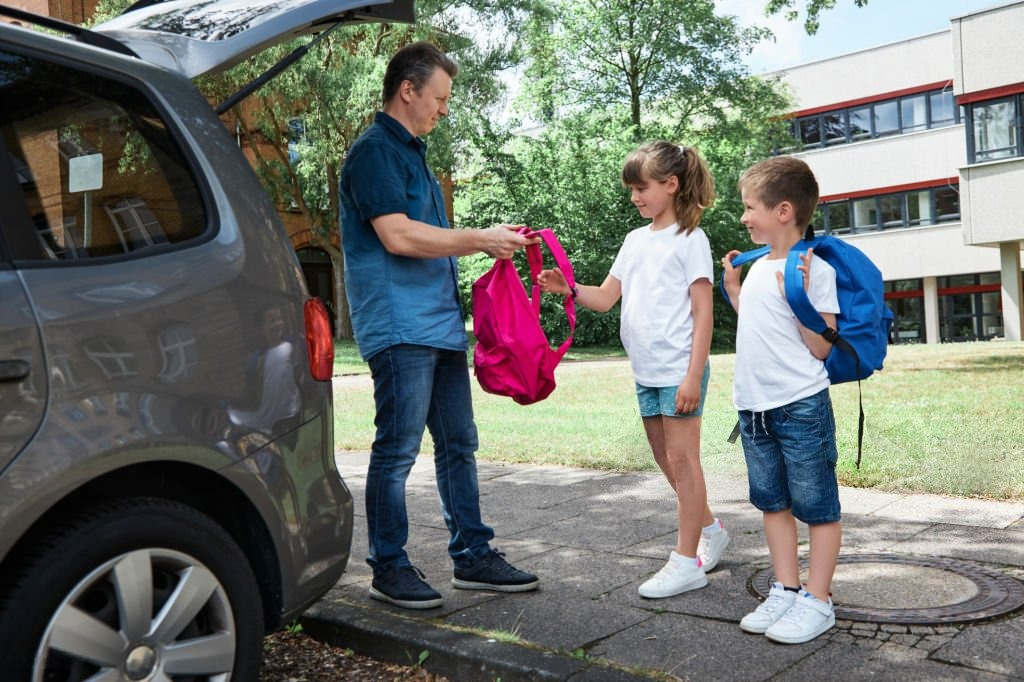 school pick up and drop off