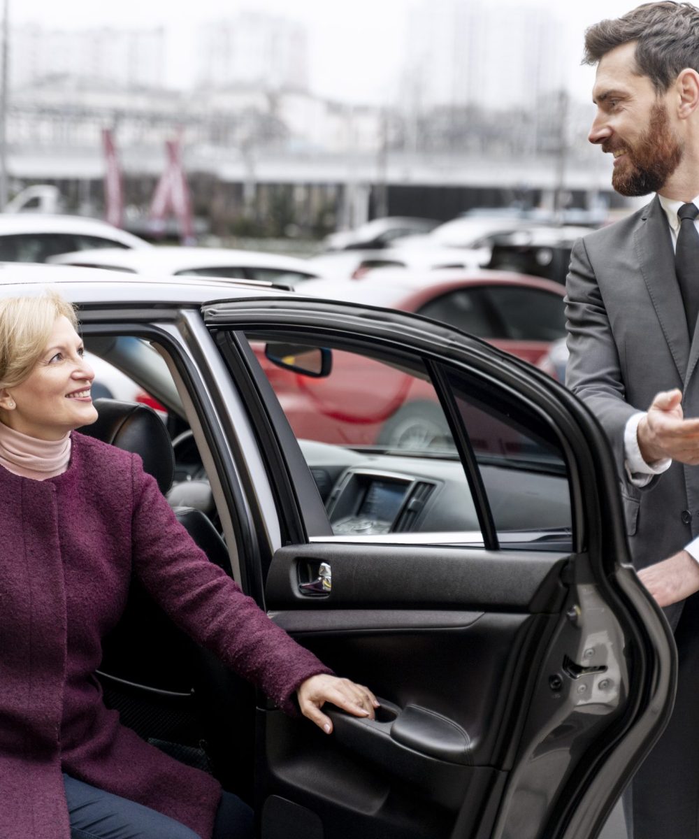 Airport transfer chauffeur service